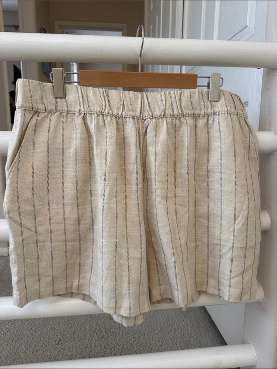 Blank NYC Pants - Blank NYC Cream Linen-Blend Striped High-Waist Shorts